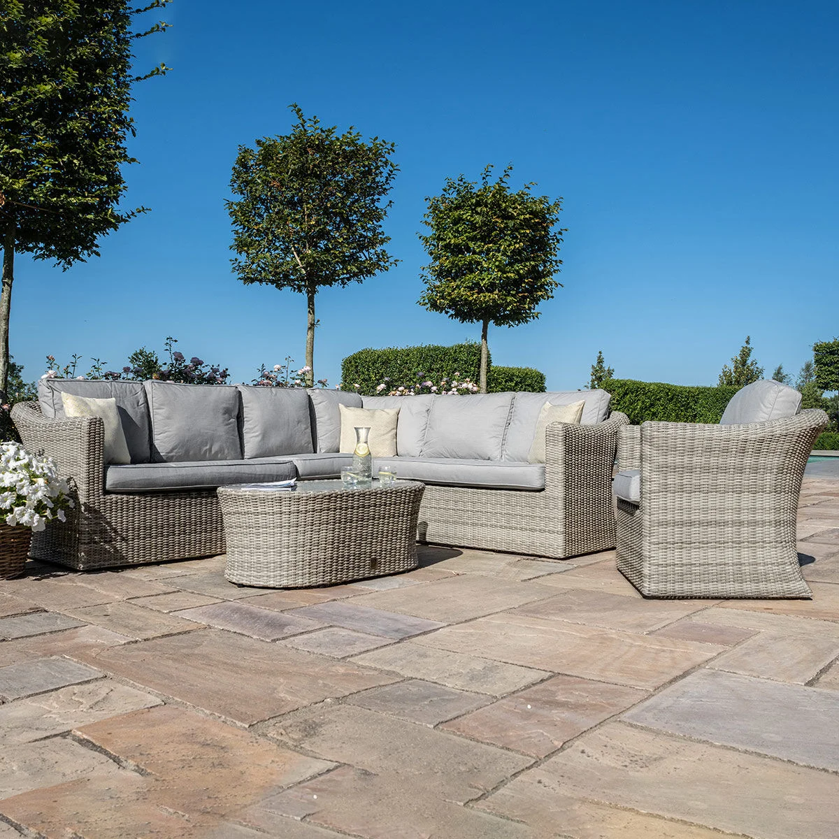 Oxford Small Rattan Corner Group with Armchair