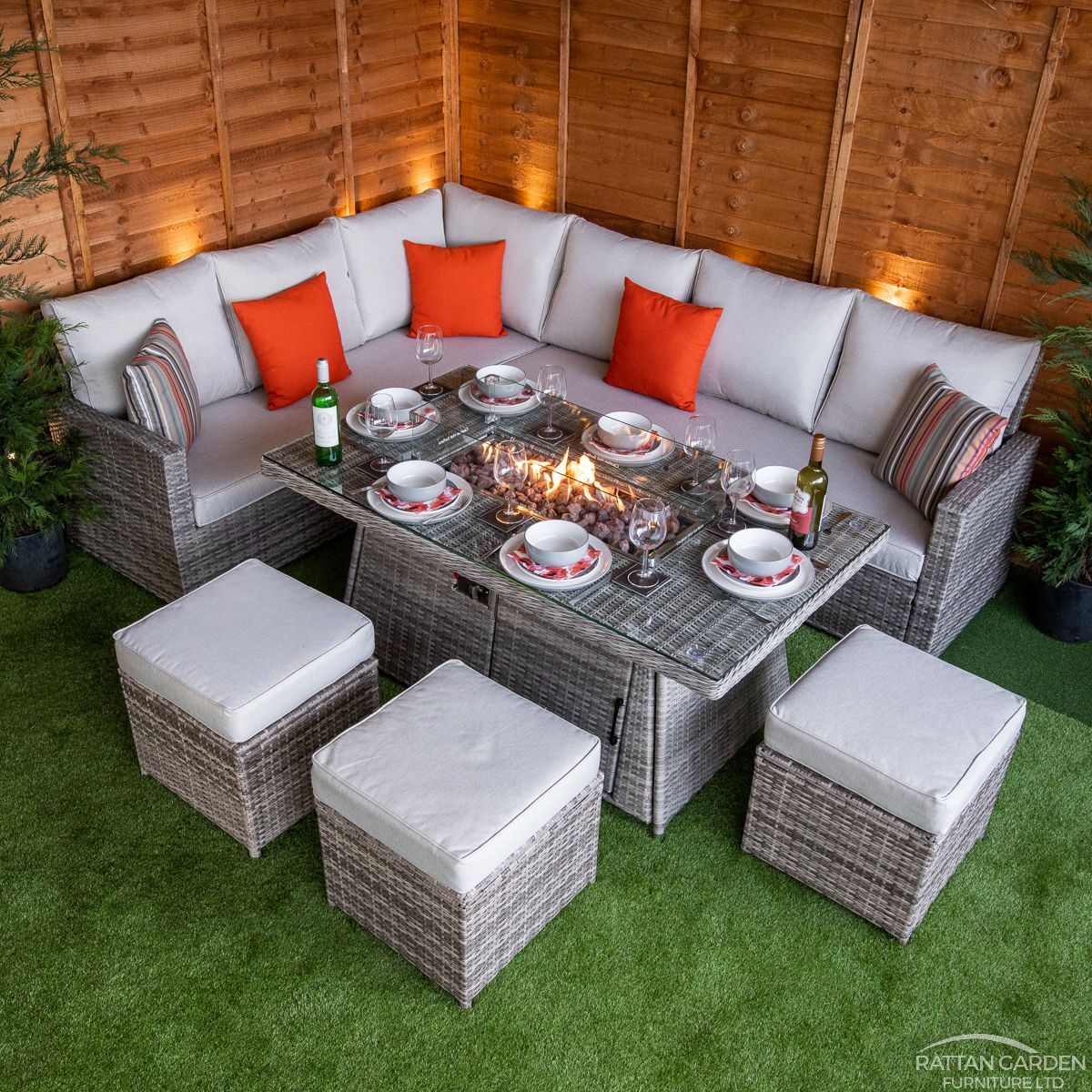 Champagne Hampton rattan Corner Dining Set with Fire Pit
